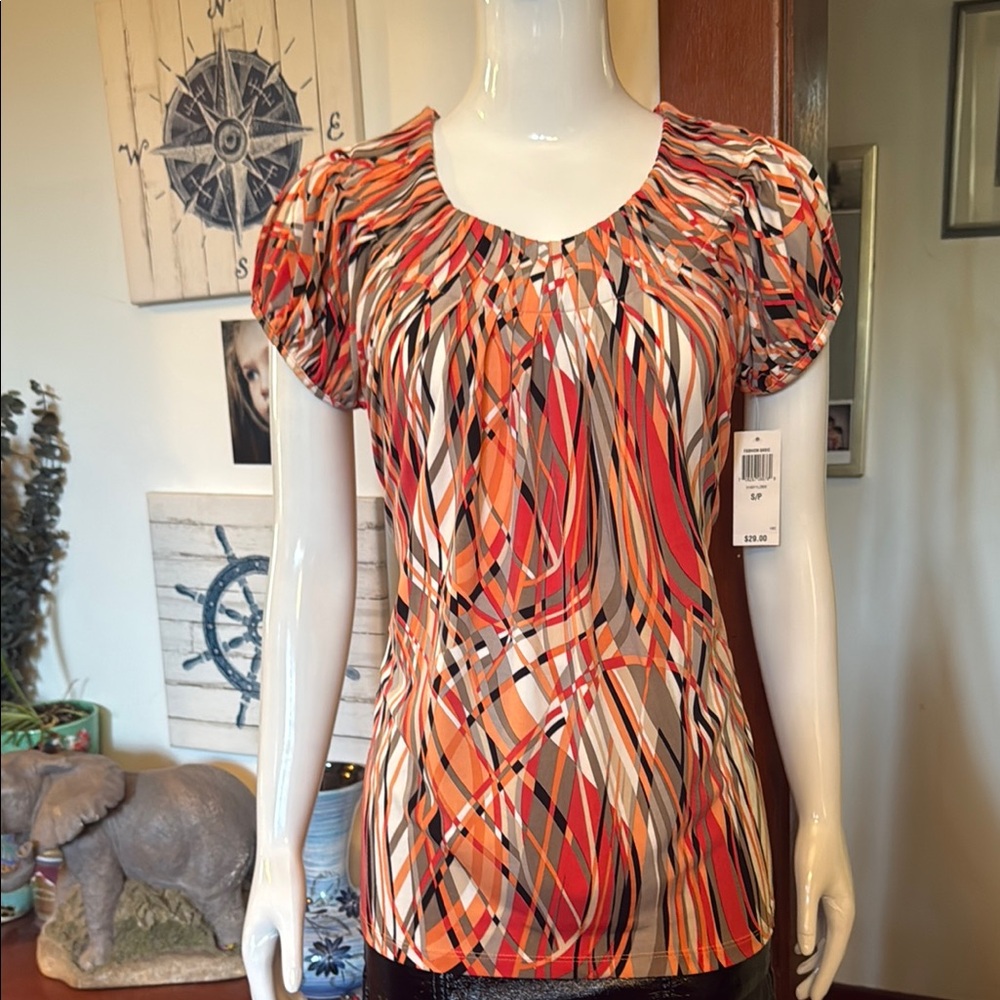NWt Style&Co size small Women's Multicolor Geometric Top